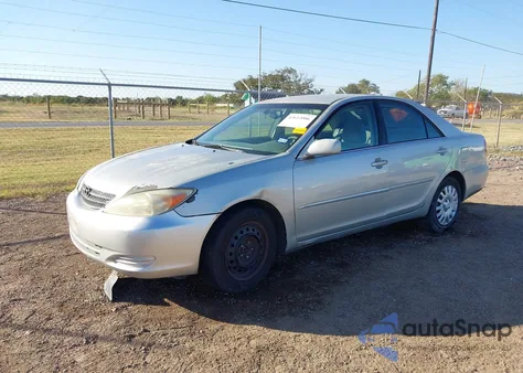 2002 Toyota Camry Xle из США, поврежденный, VIN 4T1BE32K52U074838